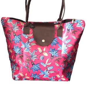PINK BLUE CREAM FLORAL ALL OVER PRINT FOLDING HANDBAG / TOTE 11X15X5